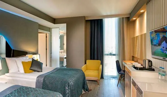 Wind Of Lara Отель 5*